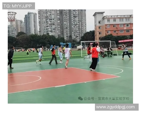 学校购置篮球与足球丰富校园体育活动促进学生身心健康成长 学校购置篮球与足球丰富校园体育活动促进学生身心健康成长